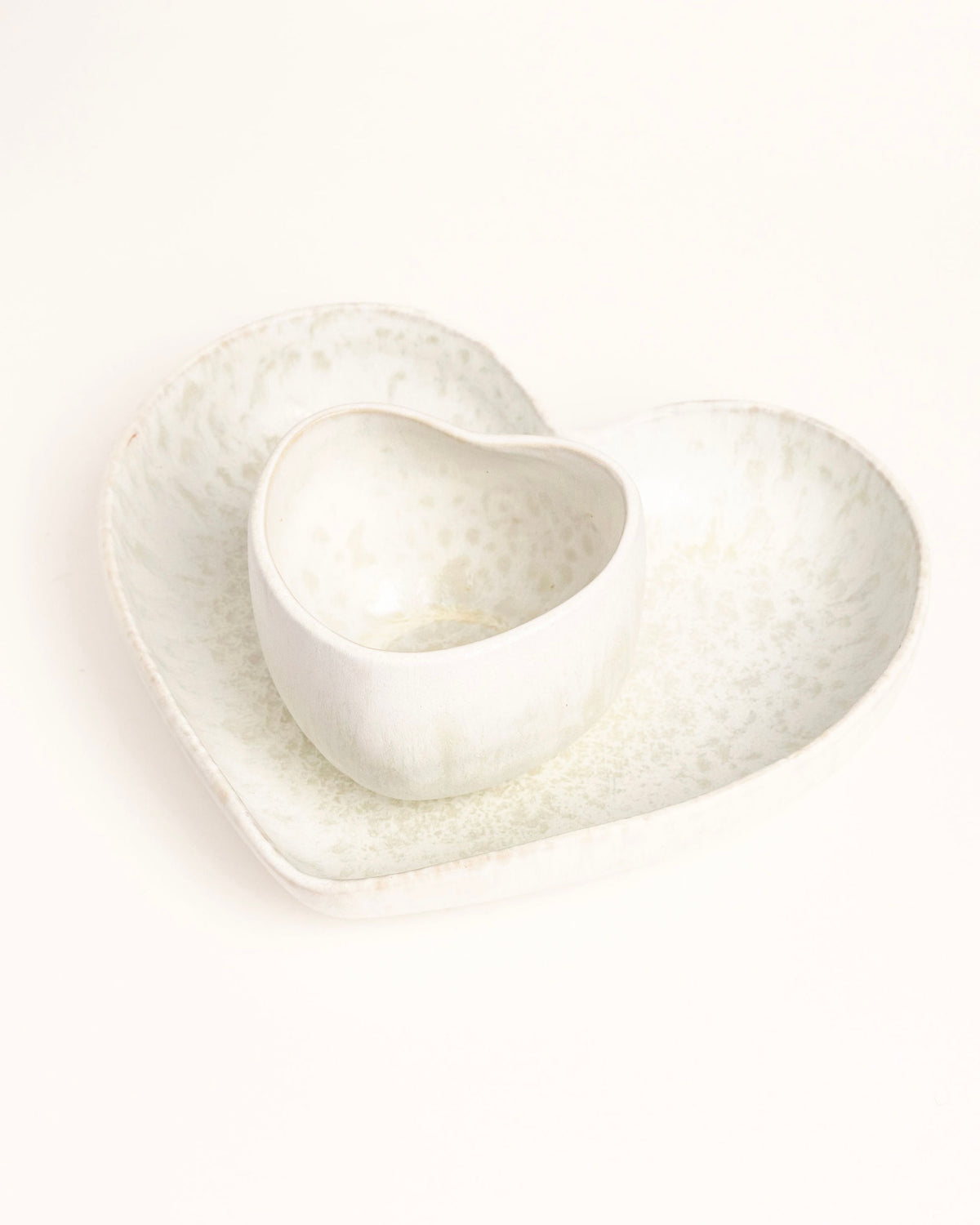 Amora Teller Mattweiß Creme