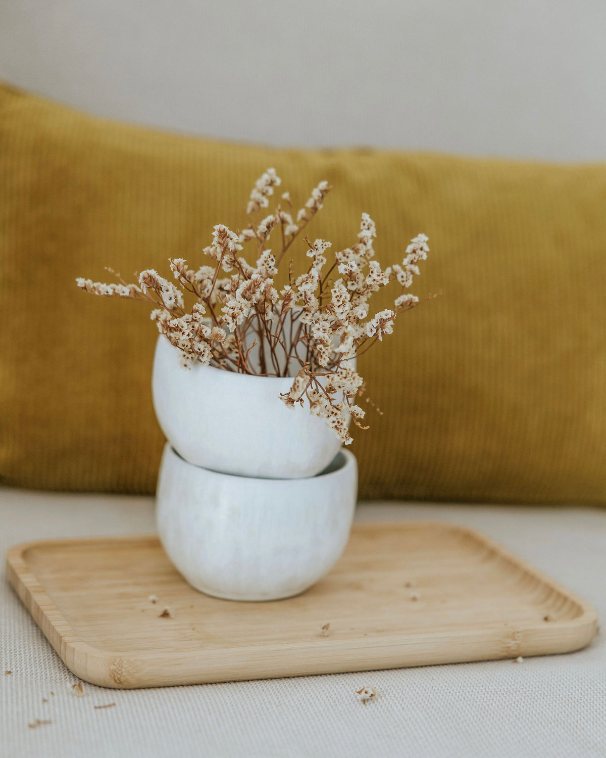 Amora Becher Mattweiß Creme