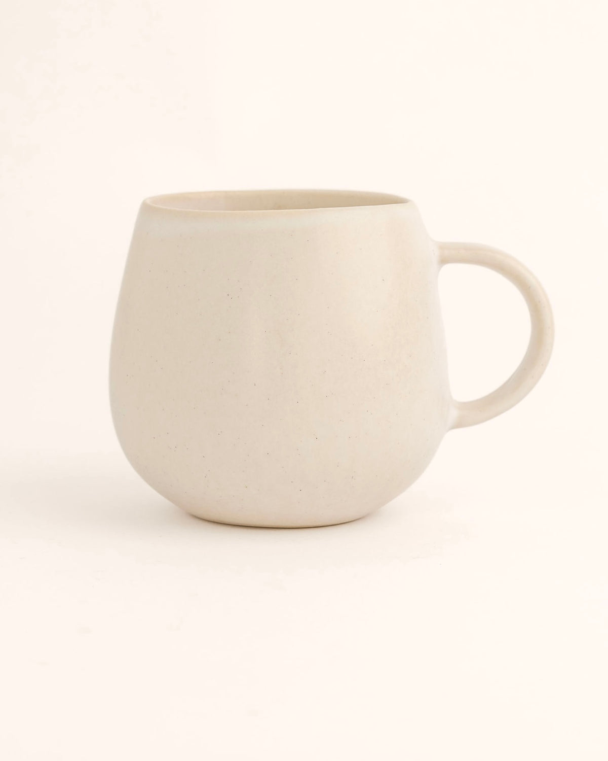 Amado Tasse Sand