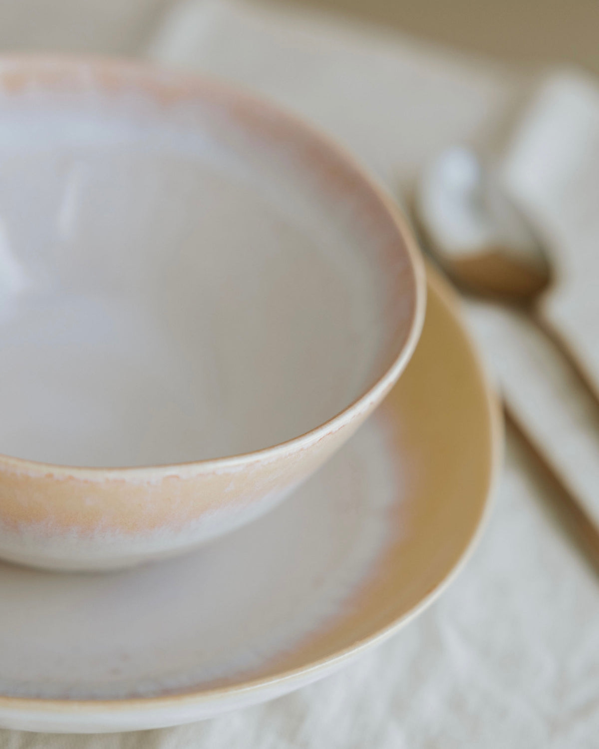 Aurora Geschirrset Apricot 24-teilig