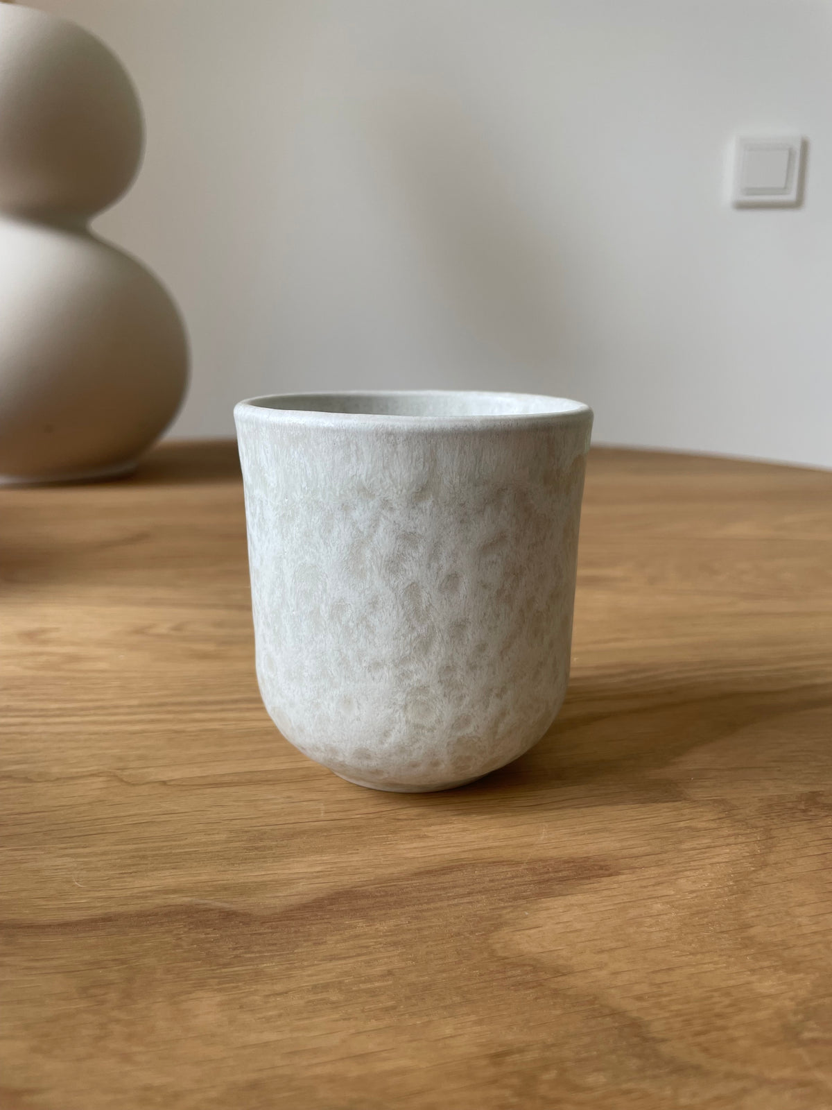 Noa Becher klein Mattweiß Creme