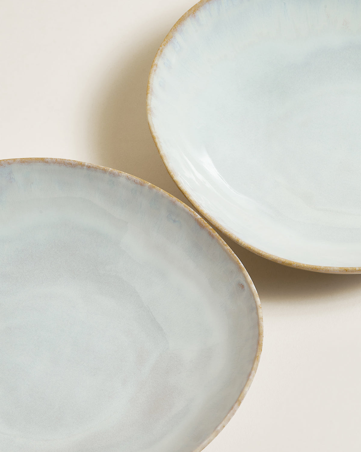 Lino pasta plate mother of pearl