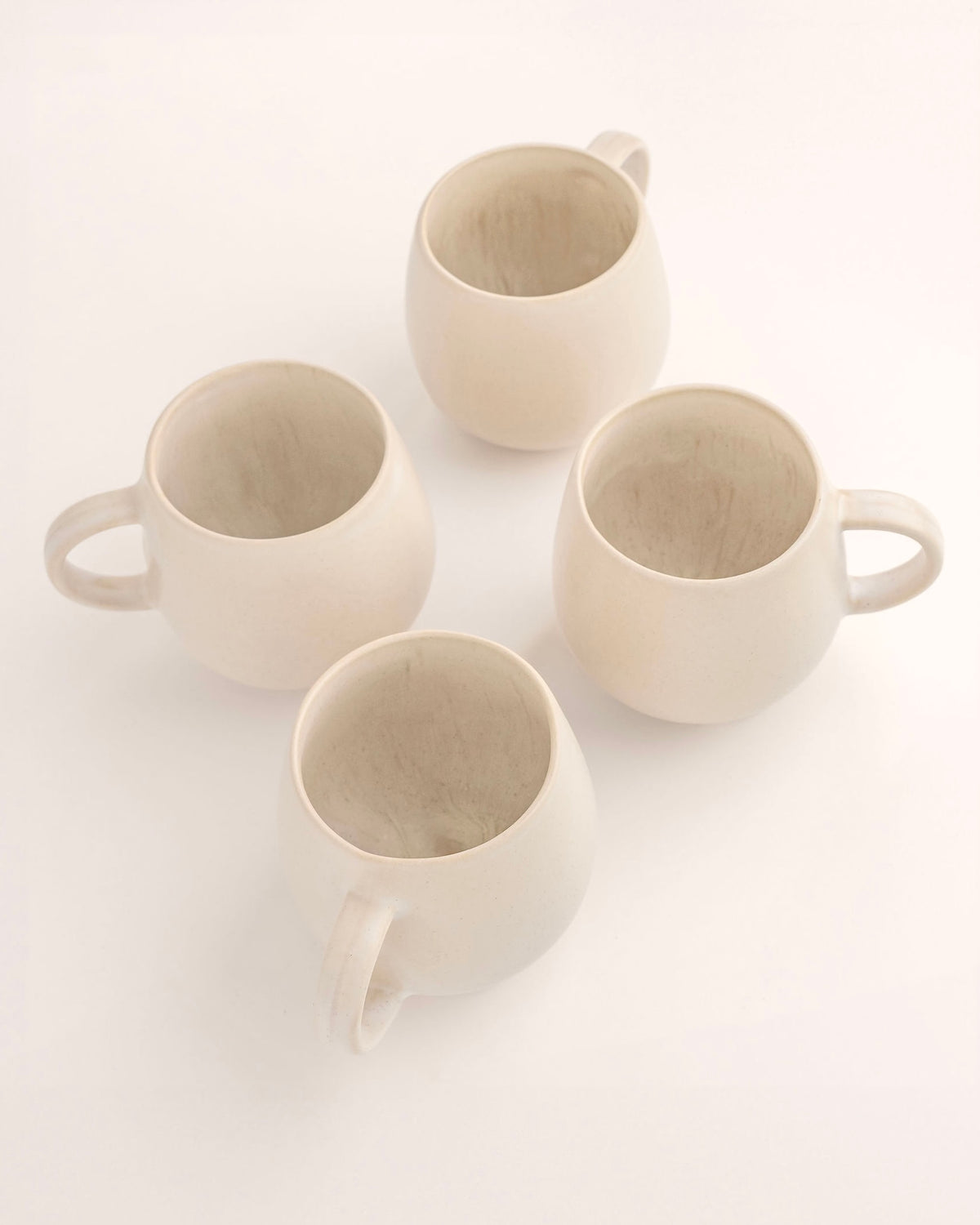 Amado Tasse Sand